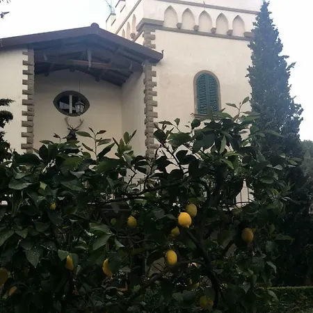 Гостевой дом Castello Il Poggio